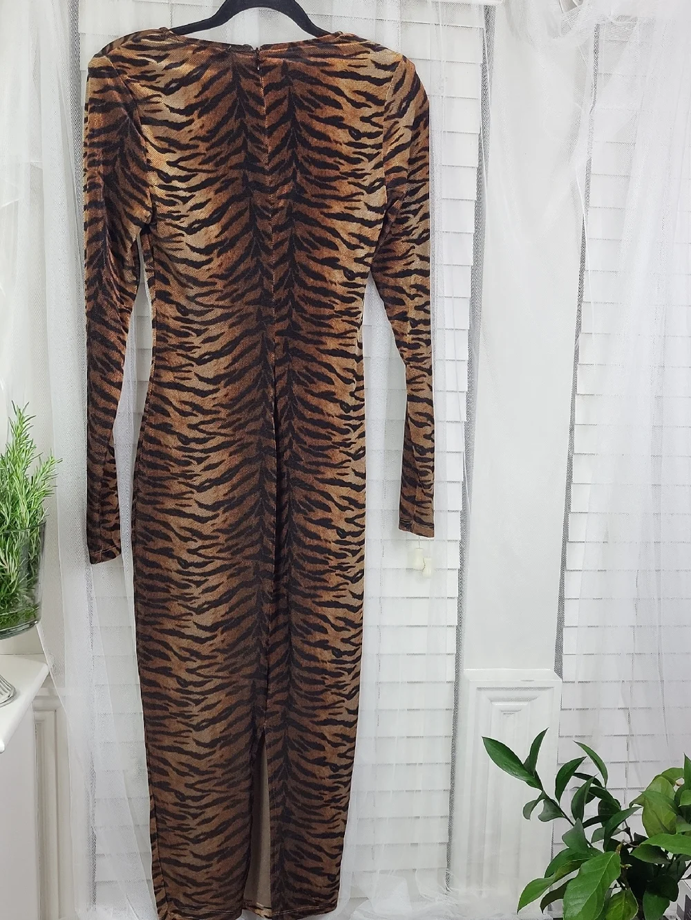 AKIRA‎ Hot Tiger slip-on Maxi Dress. Size S